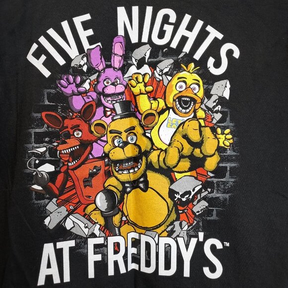 Five Nights At Freddy's Shirt Boy's 8 M Chica Foxy Bonnie Short Sleeve Tee FNAF - Picture 2 of 11